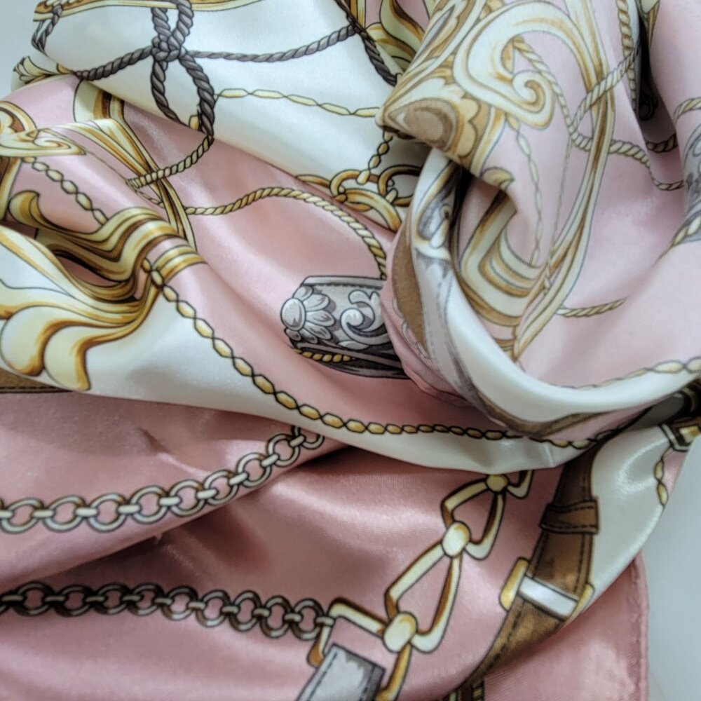 ✨Elegant Bandana Square Silky Scarf PINK Geometric Versatile Soft Luxury hijab✨ - Picture 5 of 6